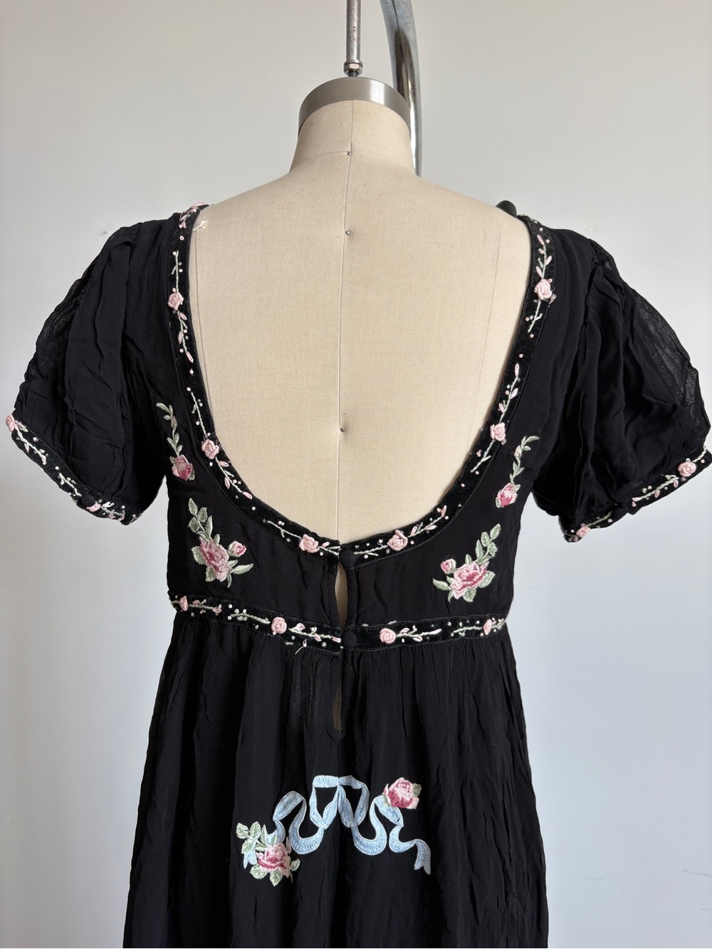 $489 NWT For Love and Lemons “Rosemarie” Maxi Dress in Black Sz Large - Picture 13 of 15